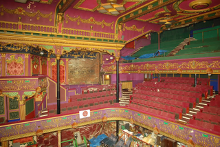Illustration for article titled Gorgeous Old Movie Theaters That Have Fallen Into Ruin